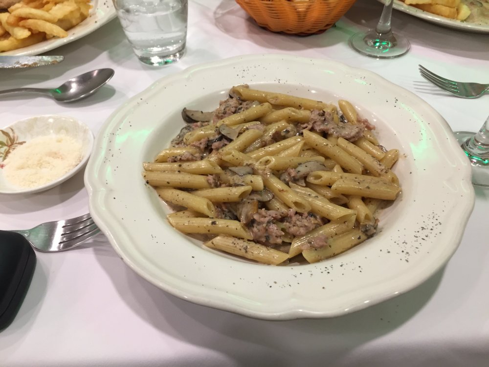 1899411911_LittleItaly-A.thumb.JPG.93b63f398ec37776a924439b066744cb.JPG